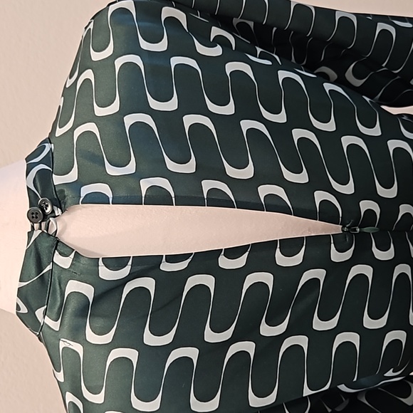 Reformation Julius Dress Venture size 6 Excellent wear condition. - Picture 14 of 15